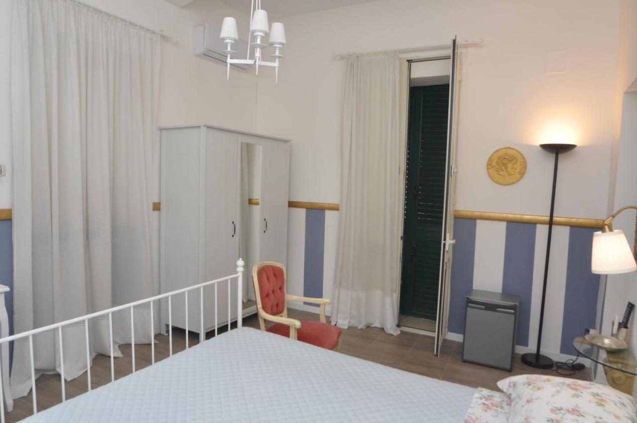 Brenta 12 Bed & Breakfast Messina Eksteriør bilde